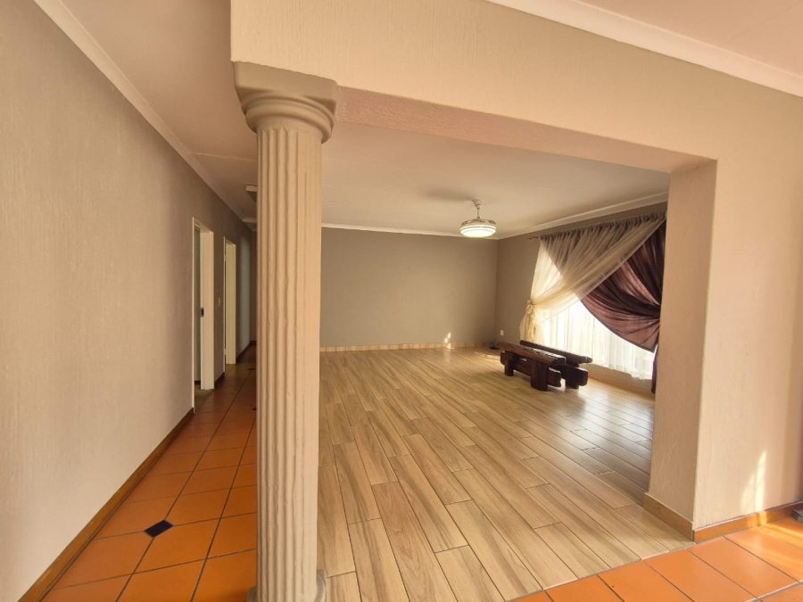 4 Bedroom Property for Sale in Randhart Gauteng