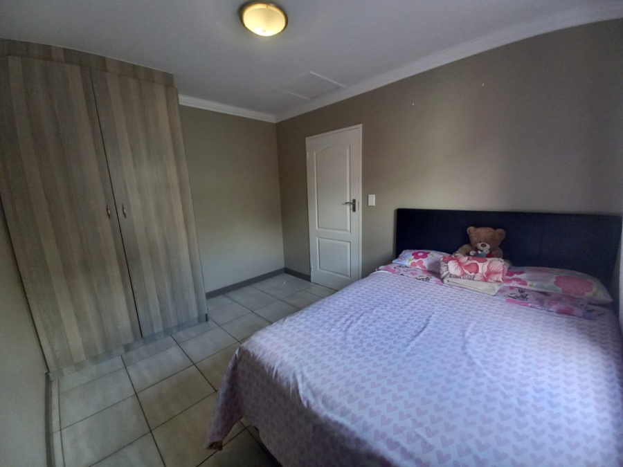 3 Bedroom Property for Sale in Amberfield Gauteng