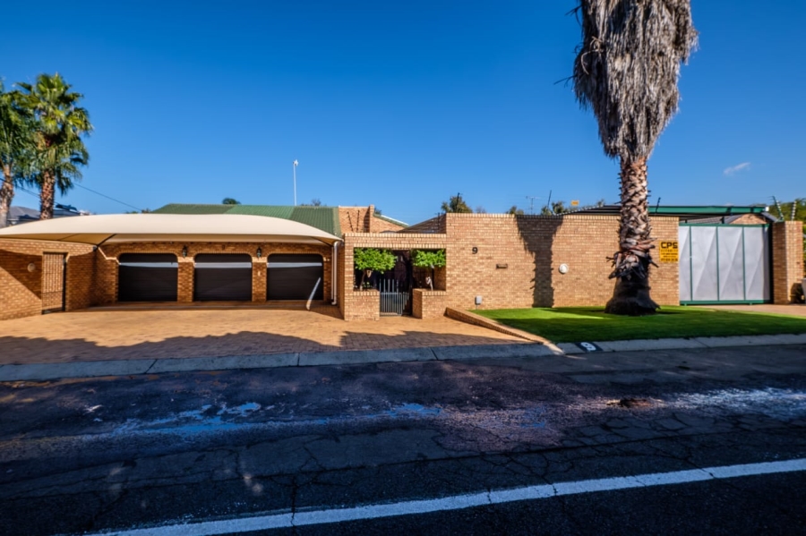 4 Bedroom Property for Sale in Meyersdal Gauteng