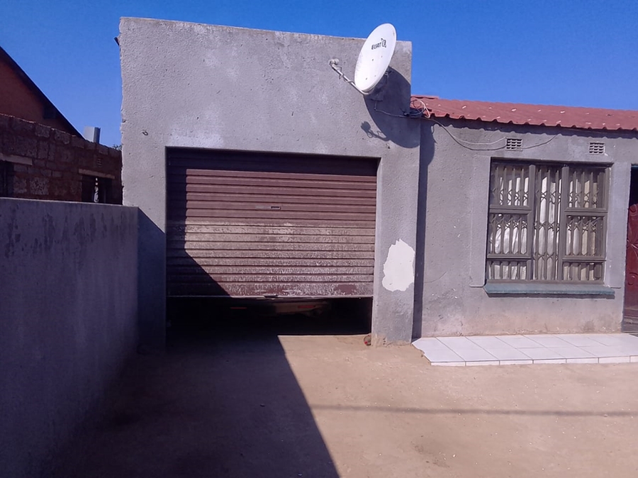 2 Bedroom Property for Sale in Palm Ridge Gauteng