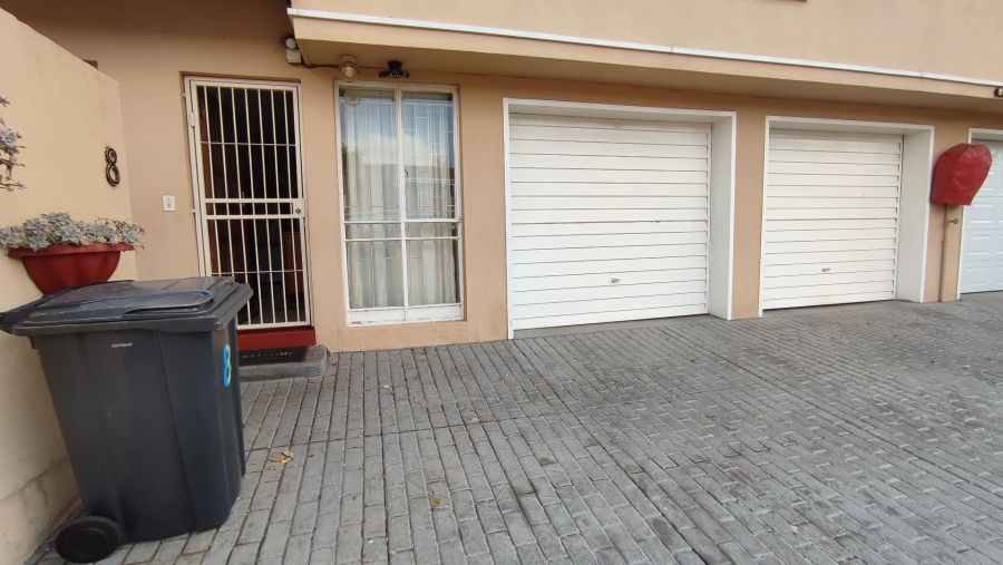 3 Bedroom Property for Sale in Wierda Park Gauteng