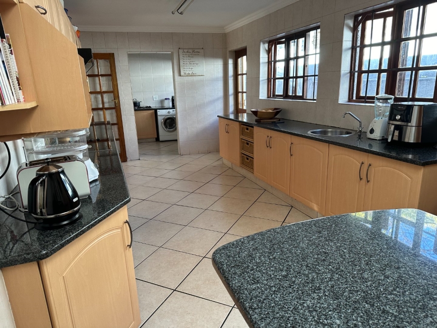 4 Bedroom Property for Sale in Edenburg Gauteng