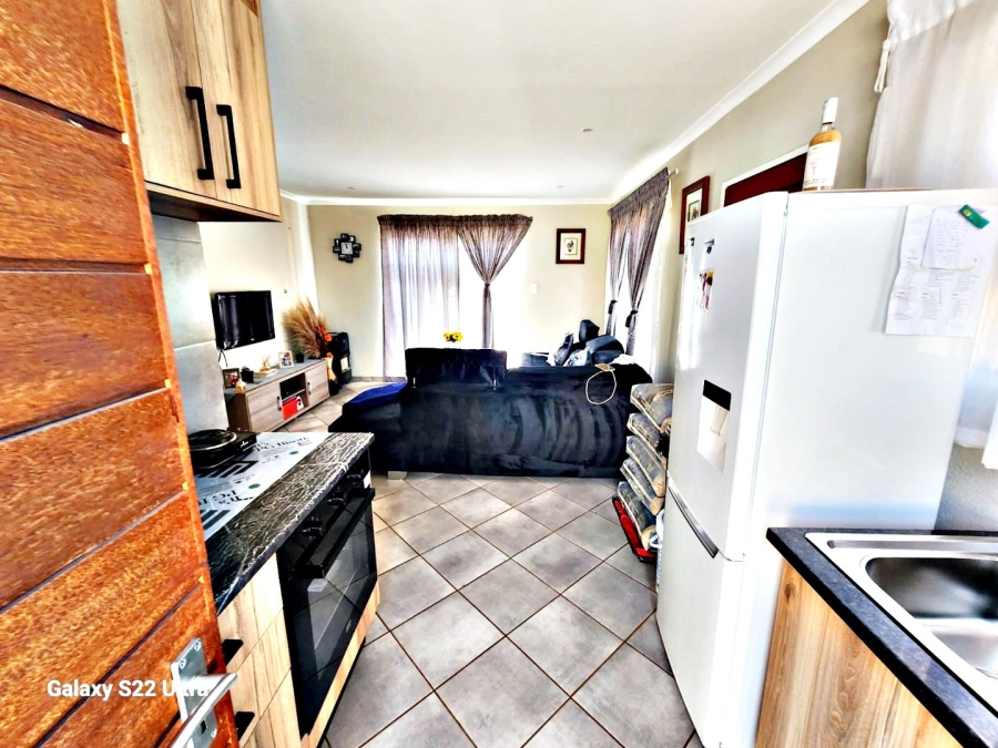 To Let 2 Bedroom Property for Rent in Brenthurst Gauteng