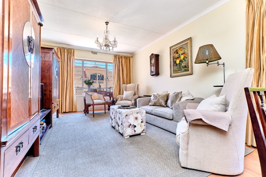 2 Bedroom Property for Sale in Rosebank Gauteng