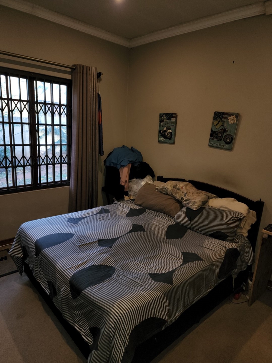 4 Bedroom Property for Sale in Magaliesmoot AH Gauteng