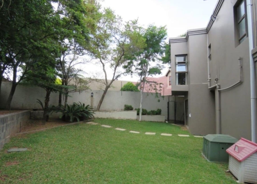 5 Bedroom Property for Sale in Witkoppen Gauteng