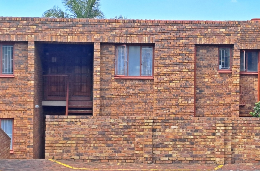 2 Bedroom Property for Sale in Centurion Central Gauteng