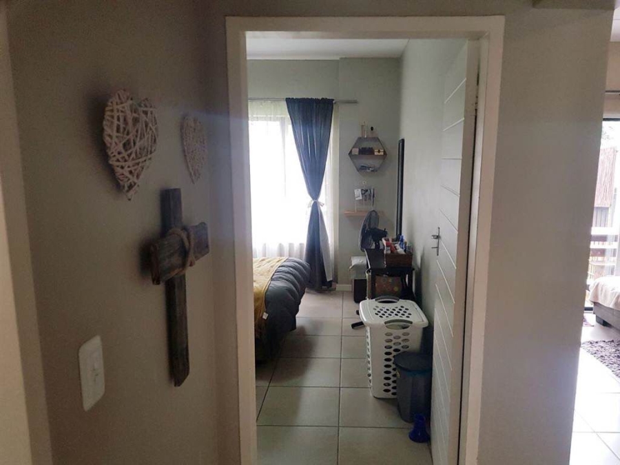 2 Bedroom Property for Sale in Goedeburg Gauteng