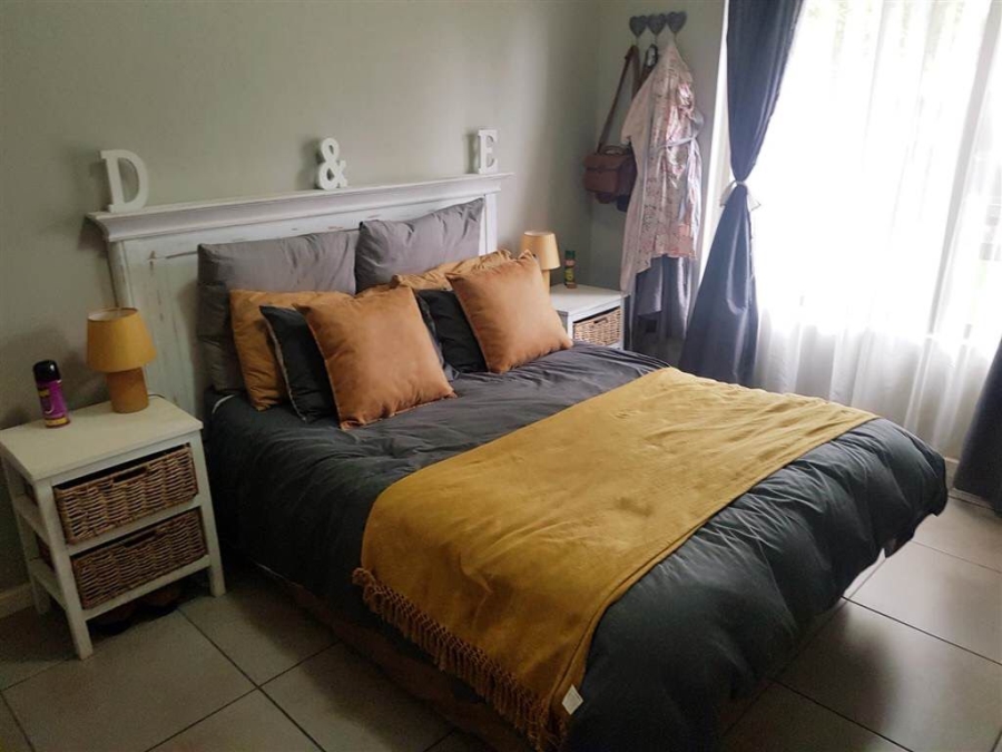 2 Bedroom Property for Sale in Goedeburg Gauteng