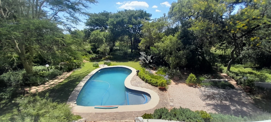 5 Bedroom Property for Sale in Rietfontein Gauteng