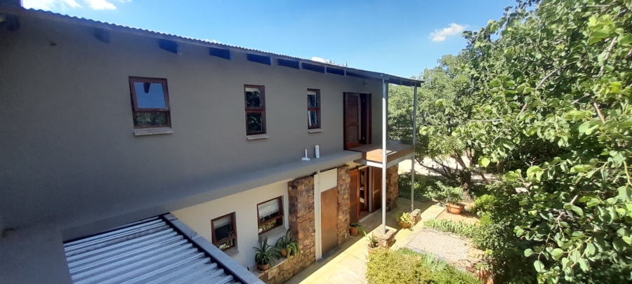 5 Bedroom Property for Sale in Rietfontein Gauteng