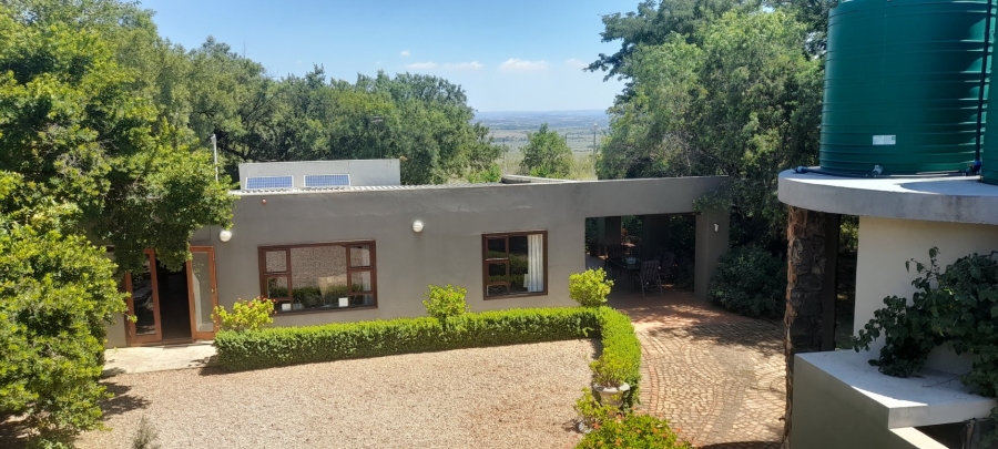 5 Bedroom Property for Sale in Rietfontein Gauteng