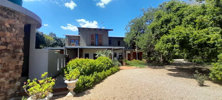 5 Bedroom Property for Sale in Rietfontein Gauteng