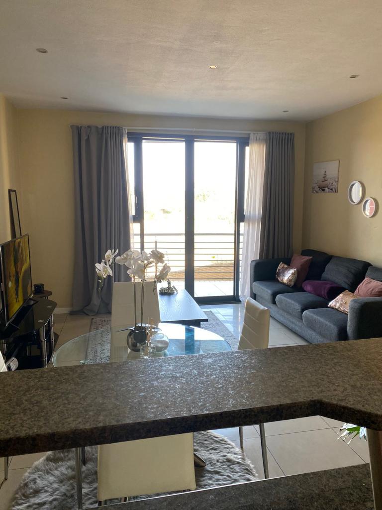 2 Bedroom Property for Sale in Rooihuiskraal North Gauteng