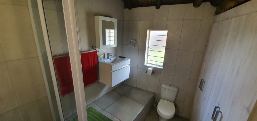 8 Bedroom Property for Sale in Flora Park Gauteng