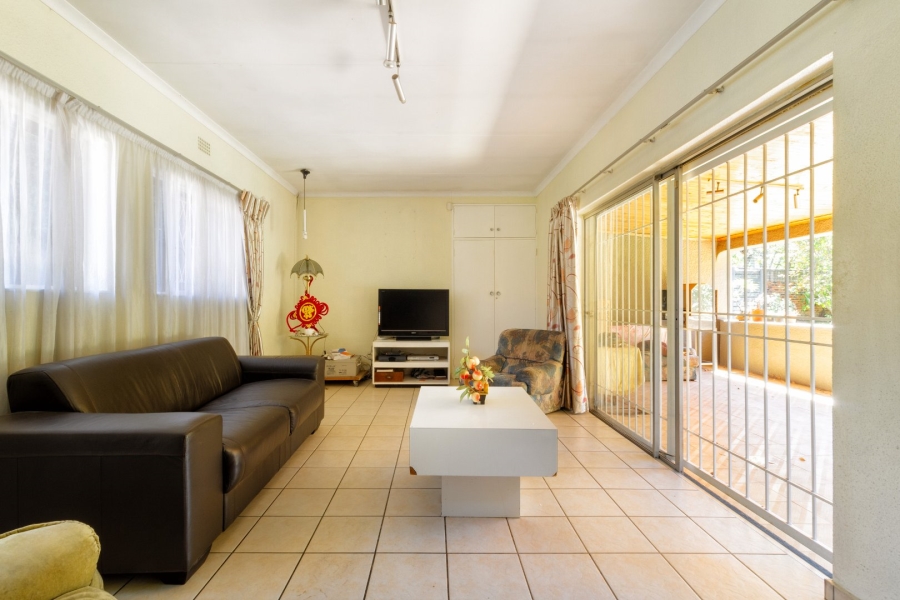 3 Bedroom Property for Sale in Wendywood Gauteng