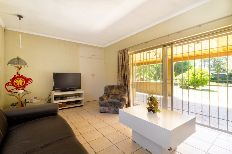 3 Bedroom Property for Sale in Wendywood Gauteng