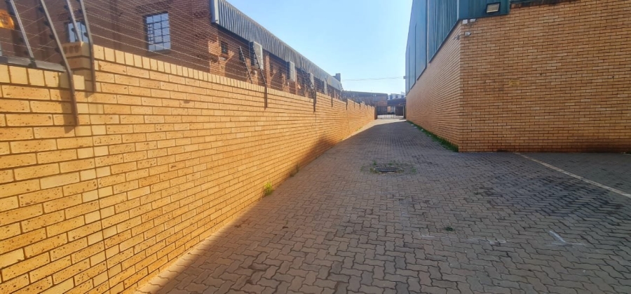 Commercial Property for Sale in Sunderland Ridge Gauteng