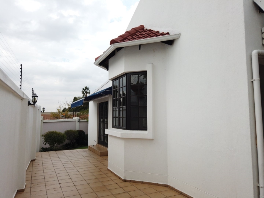 4 Bedroom Property for Sale in Morningside Gauteng