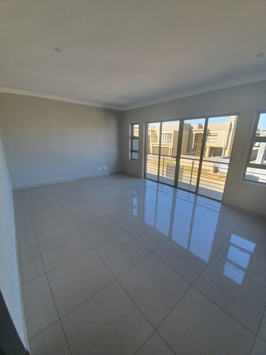 4 Bedroom Property for Sale in Roodepark Eco Estate Gauteng