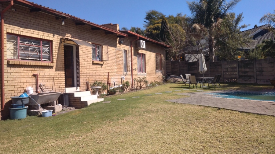 4 Bedroom Property for Sale in Heuweloord Gauteng