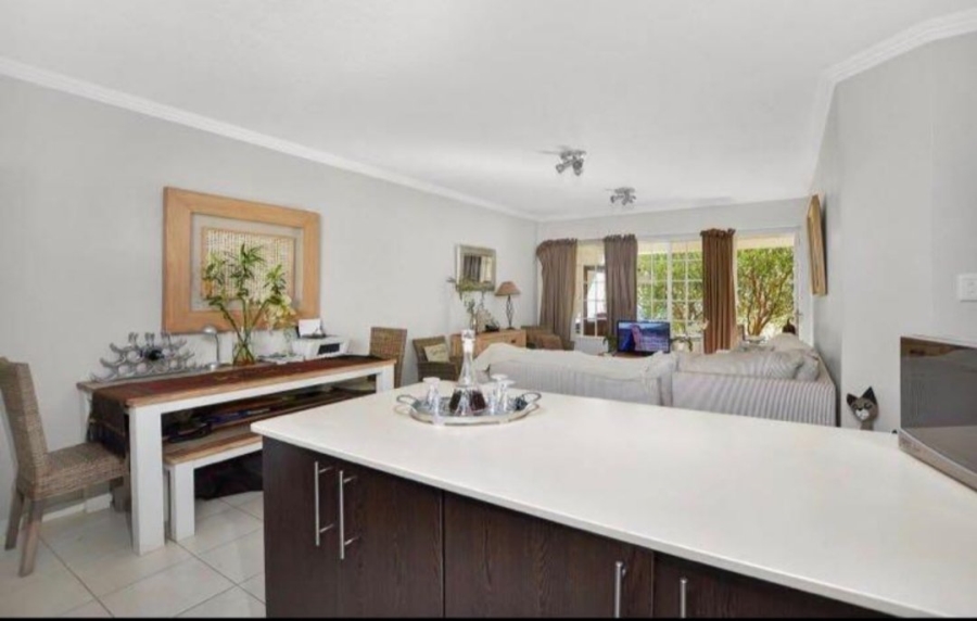 2 Bedroom Property for Sale in Douglasdale Gauteng