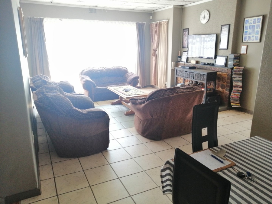 3 Bedroom Property for Sale in Meyerton South Gauteng