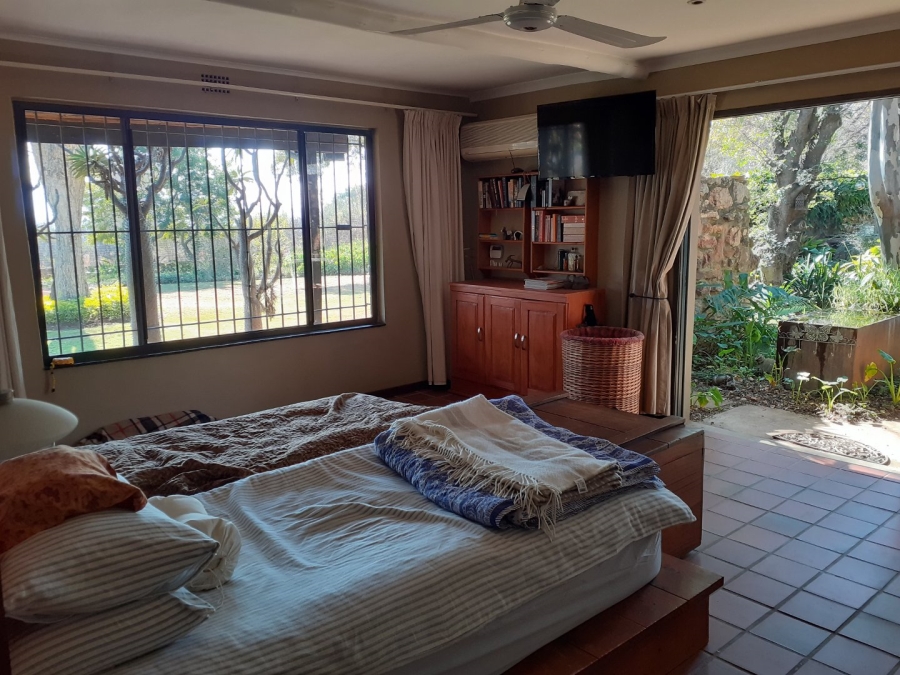 5 Bedroom Property for Sale in Hennops River Gauteng