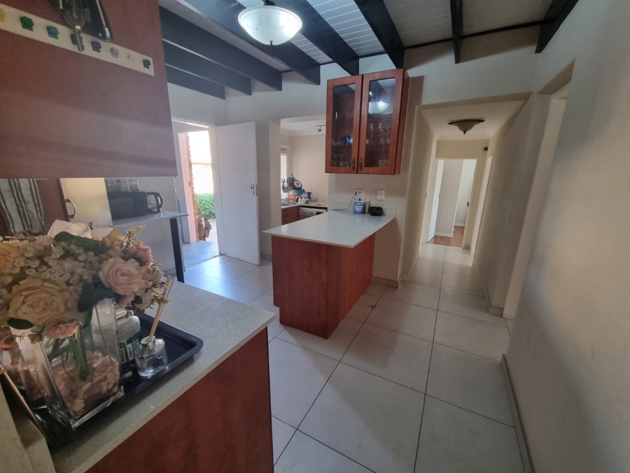 4 Bedroom Property for Sale in Amberfield Glen Gauteng