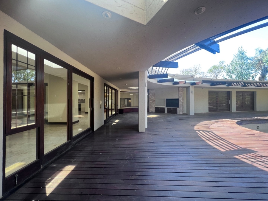 5 Bedroom Property for Sale in Hurlingham Gauteng