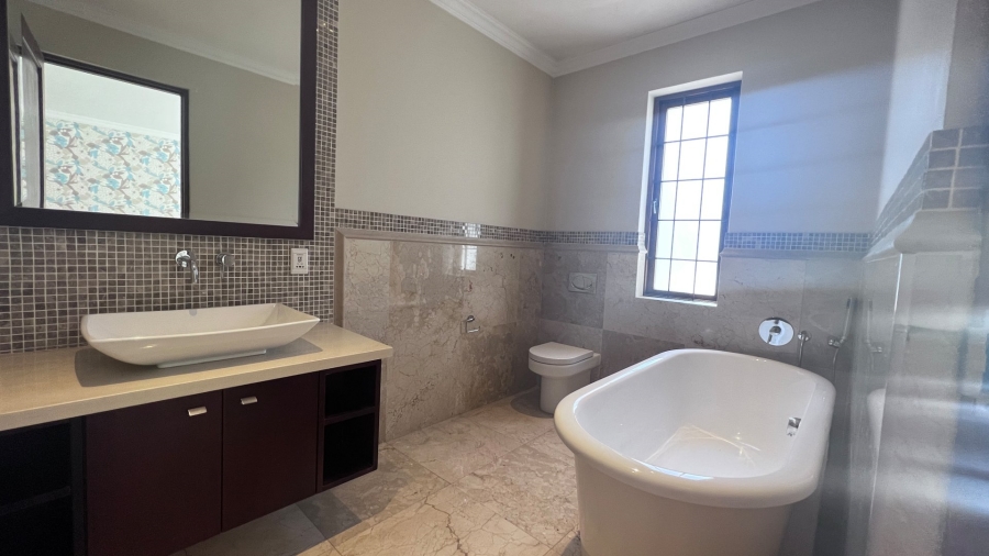 5 Bedroom Property for Sale in Hurlingham Gauteng