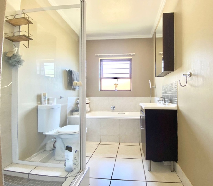 3 Bedroom Property for Sale in Fourways Gauteng