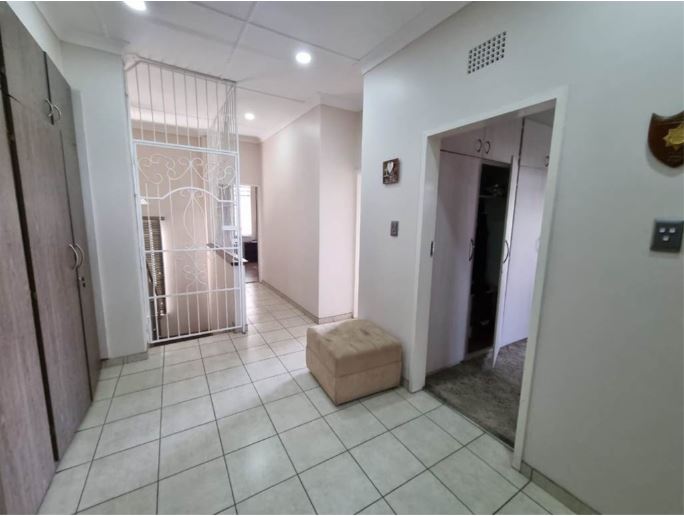 3 Bedroom Property for Sale in Benoni Central Gauteng