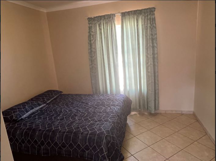 4 Bedroom Property for Sale in Blue Hills Gauteng