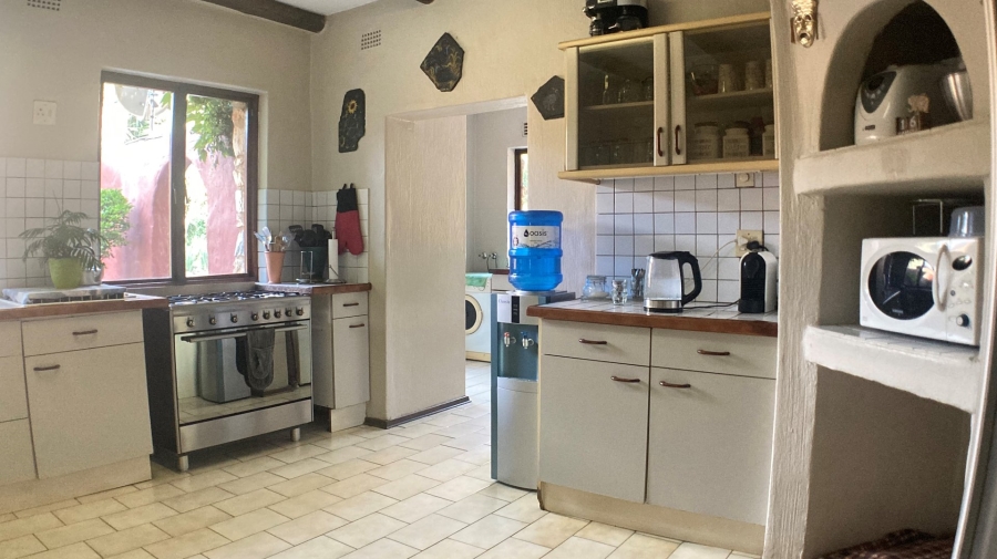 9 Bedroom Property for Sale in Honeydew Gauteng