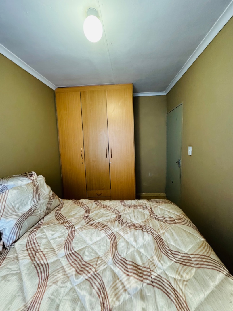 2 Bedroom Property for Sale in Fleurhof Gauteng