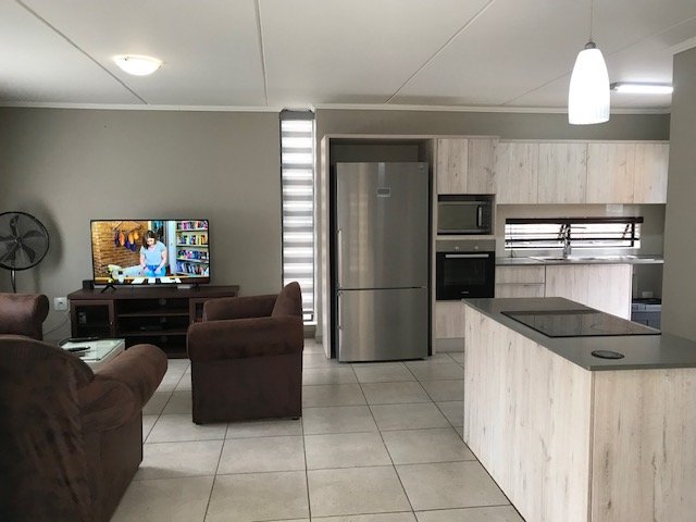 3 Bedroom Property for Sale in Rooihuiskraal North Gauteng