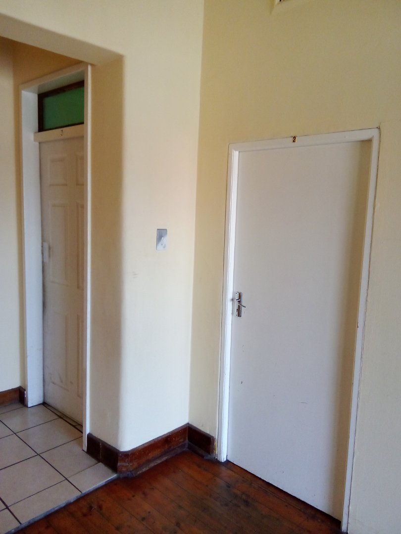 7 Bedroom Property for Sale in Brixton Gauteng