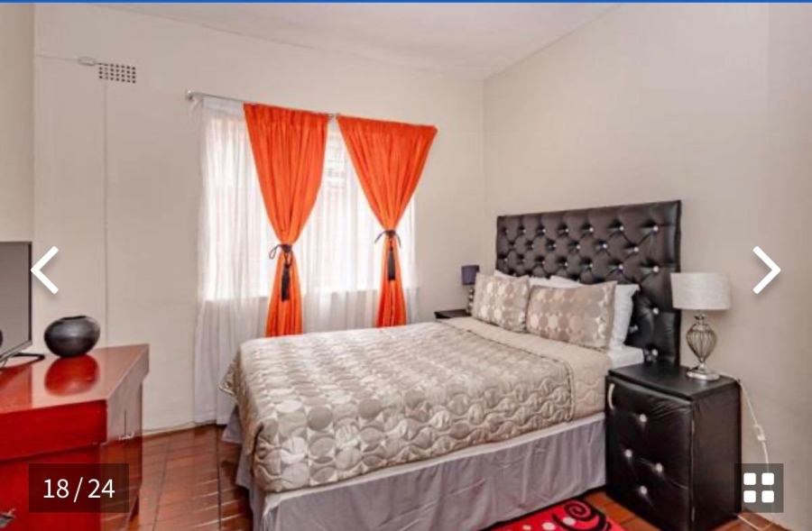 6 Bedroom Property for Sale in Sophiatown Gauteng