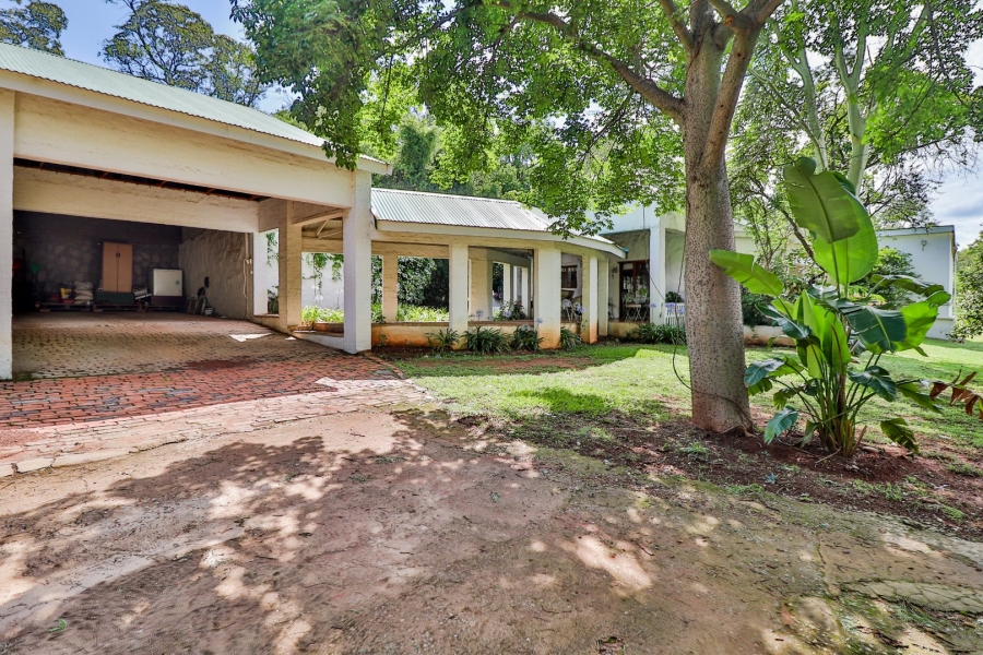 8 Bedroom Property for Sale in Cullinan Rural Gauteng