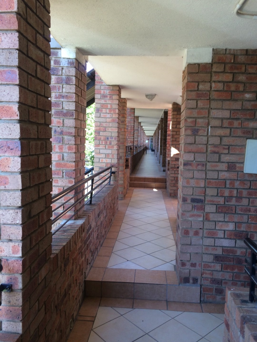 1 Bedroom Property for Sale in Sagewood Gauteng