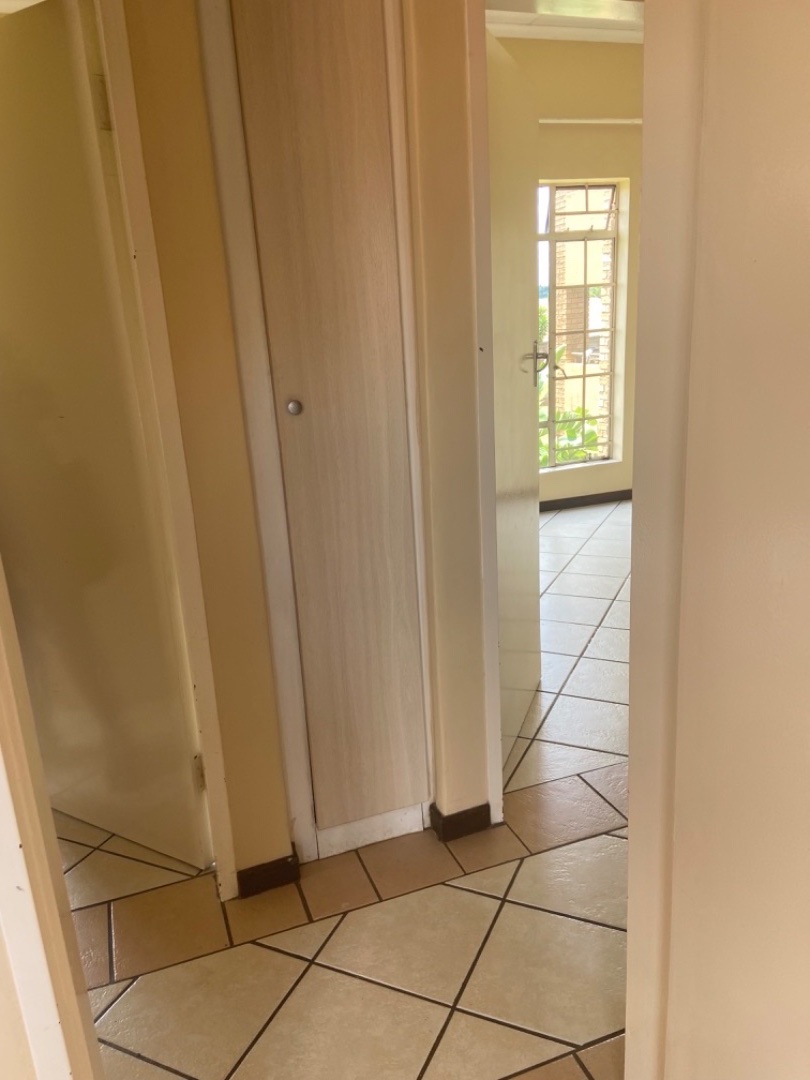 To Let  Bedroom Property for Rent in Eco Park Gauteng