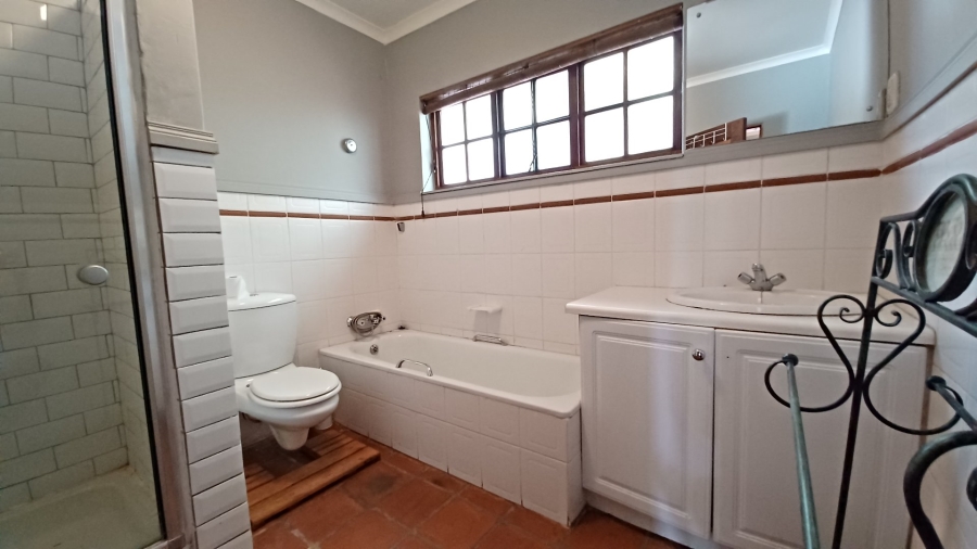 To Let 1 Bedroom Property for Rent in Melville Gauteng