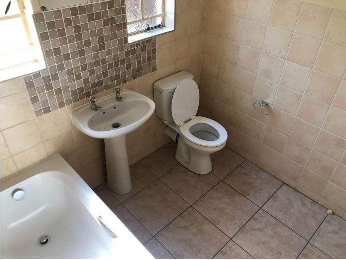 2 Bedroom Property for Sale in Rynfield Gauteng