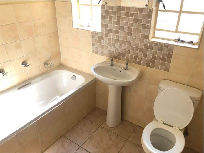 2 Bedroom Property for Sale in Rynfield Gauteng