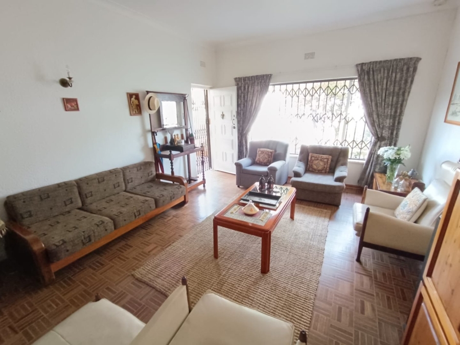 To Let 2 Bedroom Property for Rent in Melville Gauteng