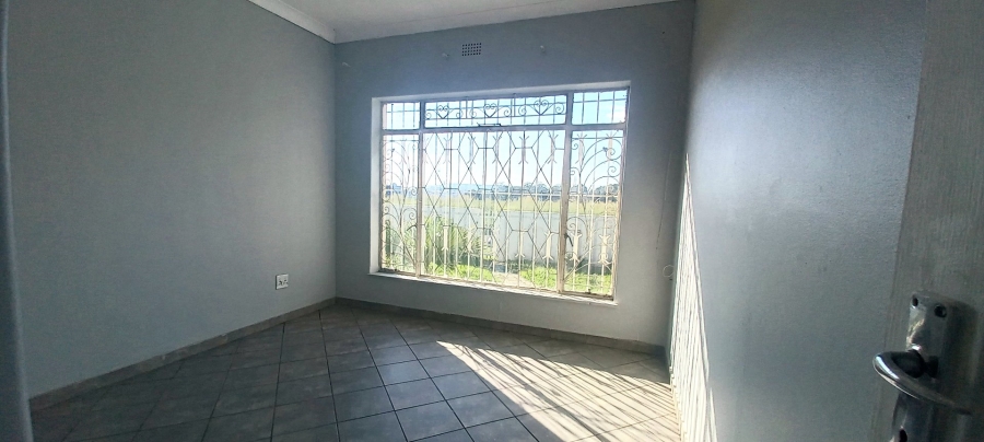 4 Bedroom Property for Sale in Ridgeway Gauteng