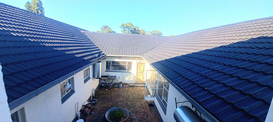 4 Bedroom Property for Sale in Ridgeway Gauteng