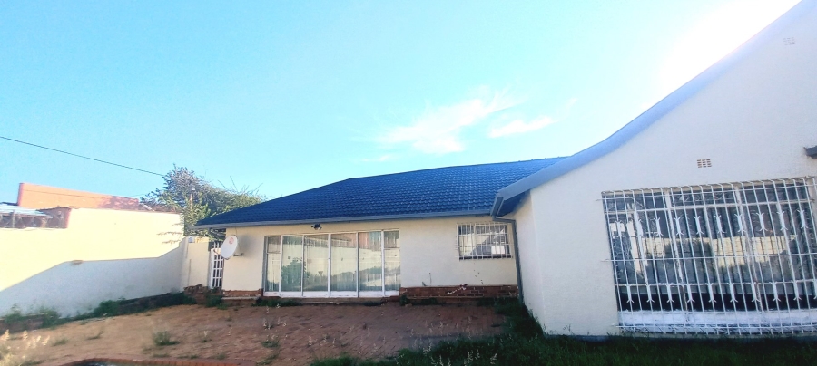 4 Bedroom Property for Sale in Ridgeway Gauteng