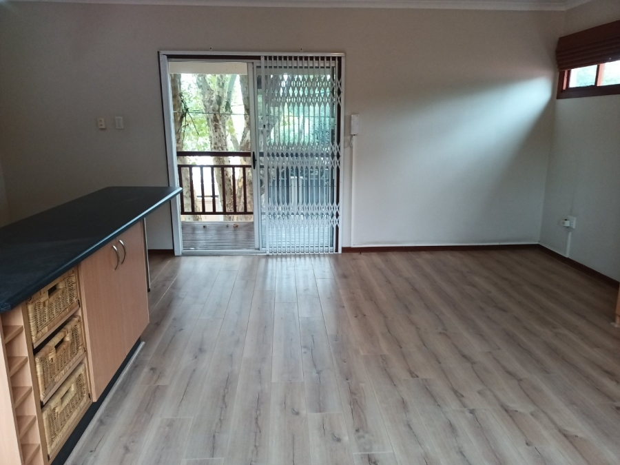 To Let  Bedroom Property for Rent in Orchards Gauteng